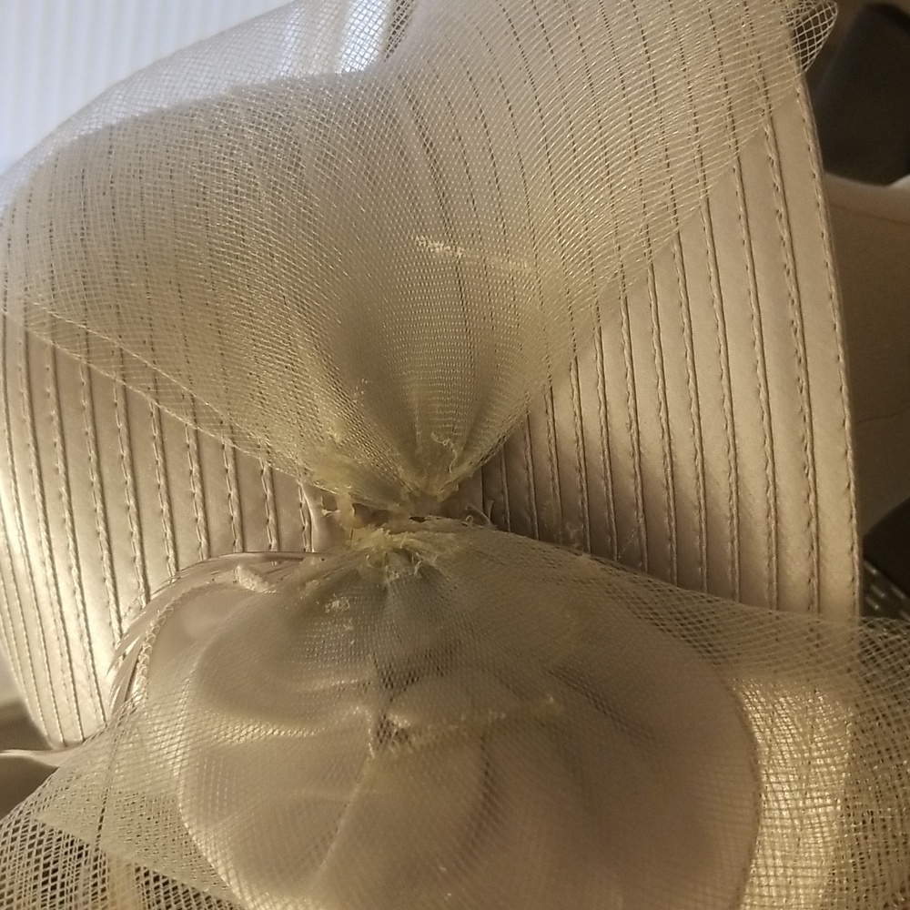 Church hat - Picture 2 of 4